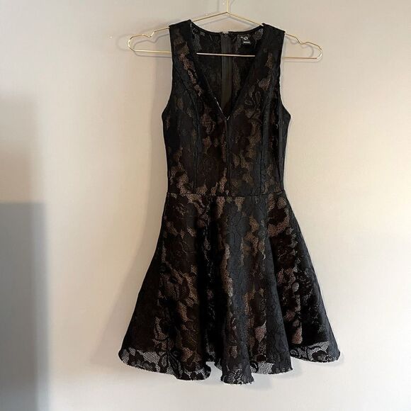 Windsor Sleeveless Black Lace Mini Skater Dress | SZ XS - Picture 3 of 12